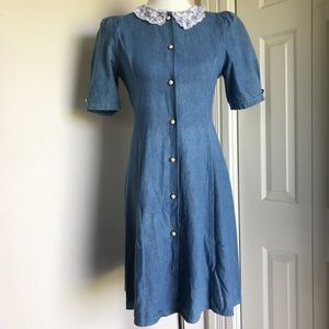 Vintage Denim Midi Dress 👗